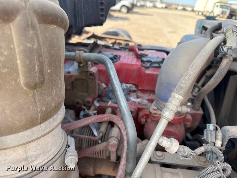 image for item DZ5415 2016 Kenworth T880 truck cab and chassis