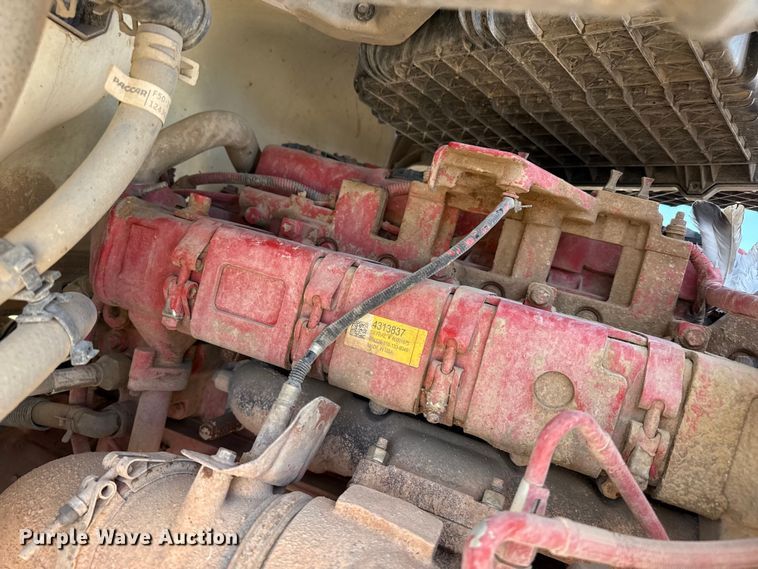 image for item DZ5415 2016 Kenworth T880 truck cab and chassis