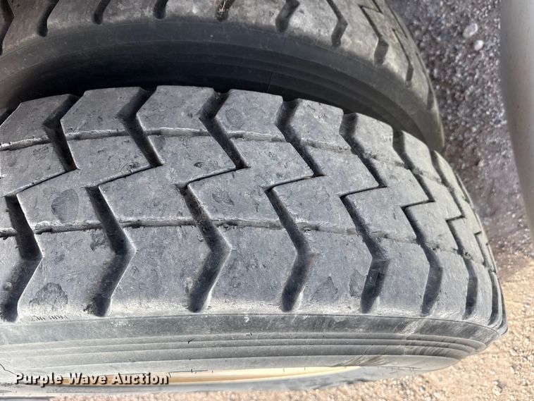 image for item DZ5416 2019 Kenworth T880 box truck