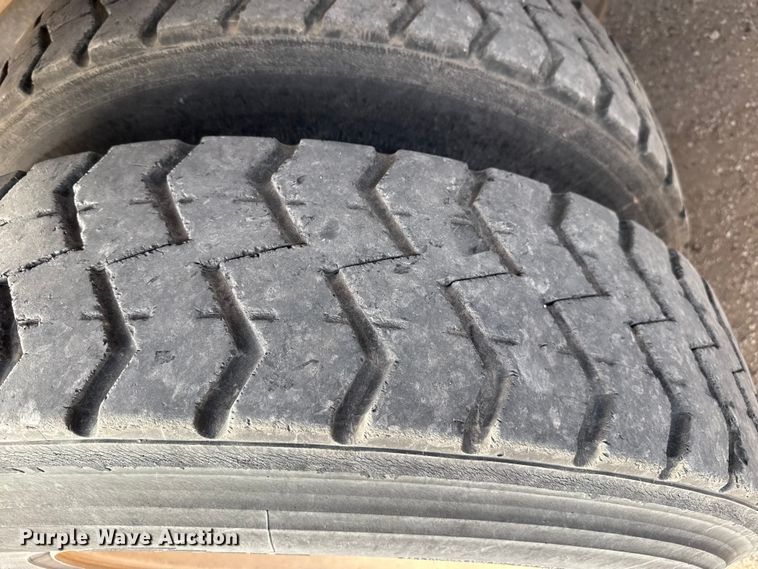 image for item DZ5416 2019 Kenworth T880 box truck