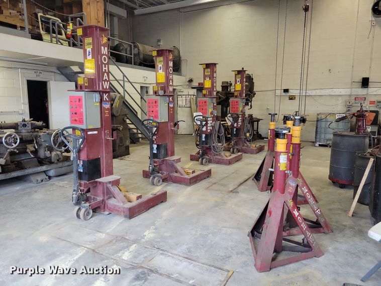 image for item DZ7012 Mohawk MP18006 four post lift