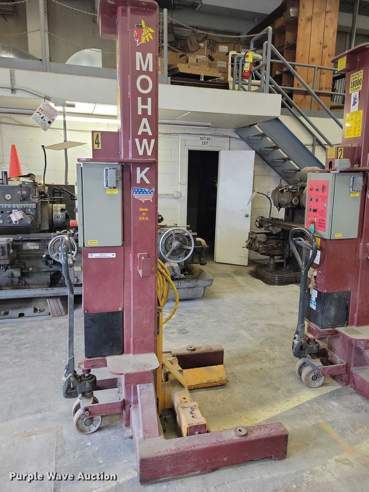 image for item DZ7012 Mohawk MP18006 four post lift