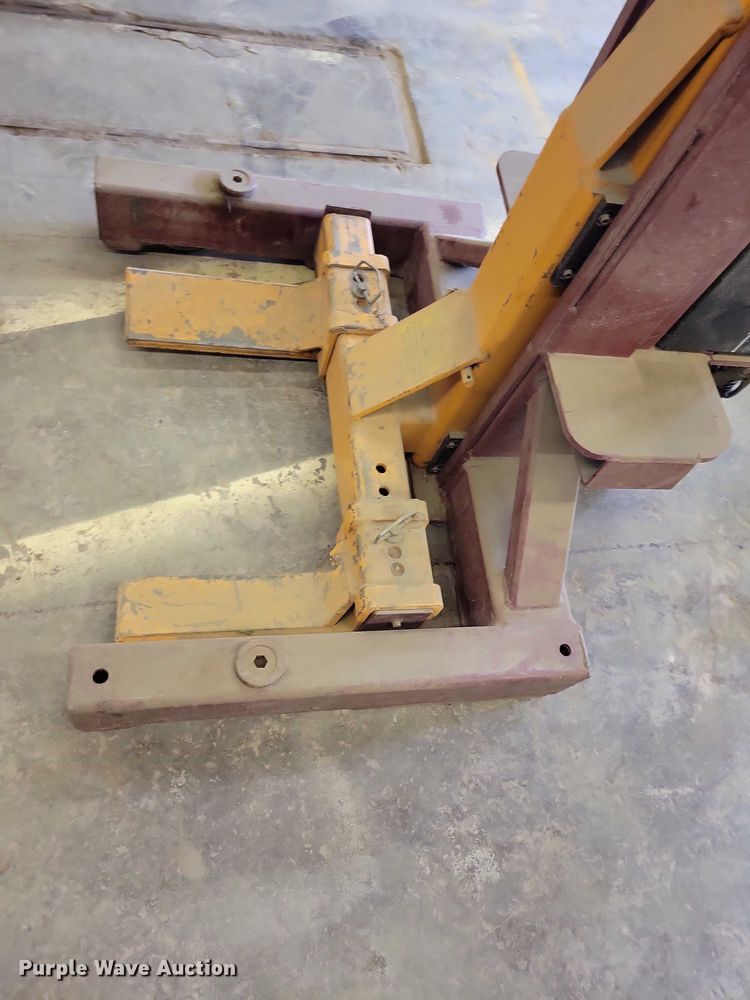 image for item DZ7012 Mohawk MP18006 four post lift