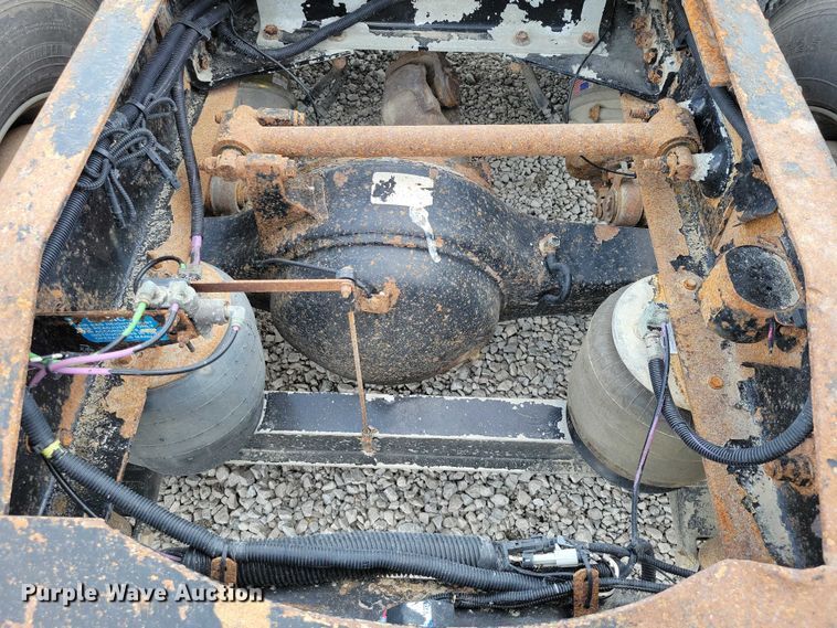 image for item DZ7031 2005 Peterbilt 378 semi truck