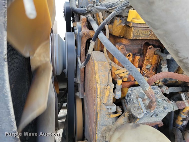 image for item DZ7031 2005 Peterbilt 378 semi truck