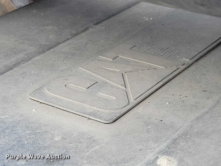 image for item DZ7031 2005 Peterbilt 378 semi truck