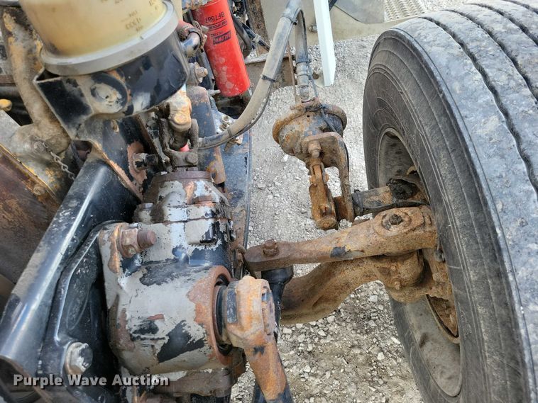 image for item DZ7031 2005 Peterbilt 378 semi truck