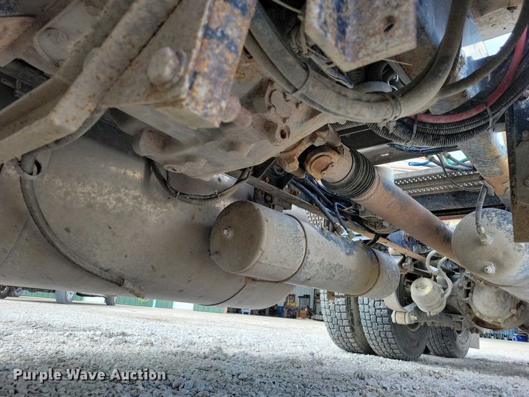 image for item DZ7031 2005 Peterbilt 378 semi truck