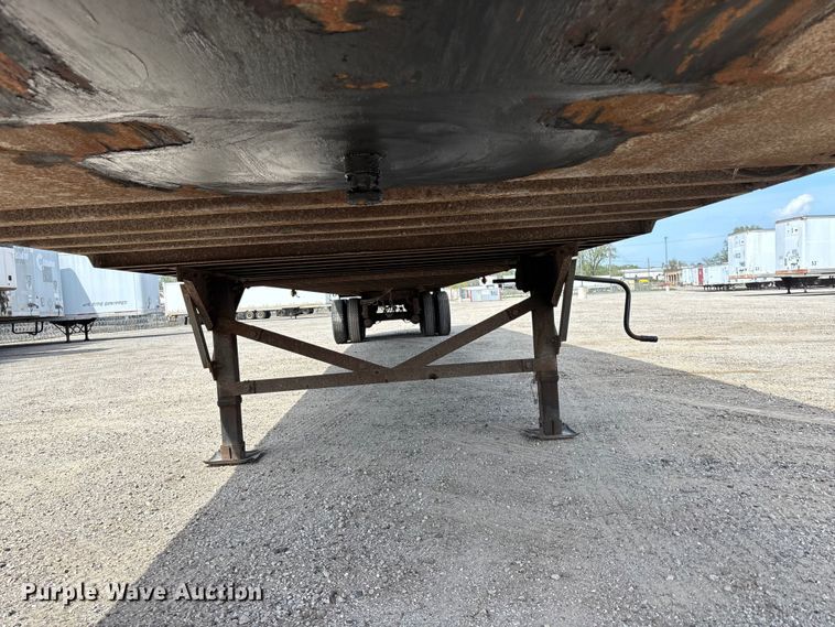 image for item EA4611 2005 Great Dane dry van trailer