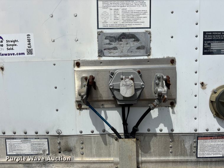 image for item EA4619 2005 Great Dane dry van trailer