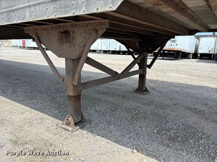 image for item EA4619 2005 Great Dane dry van trailer