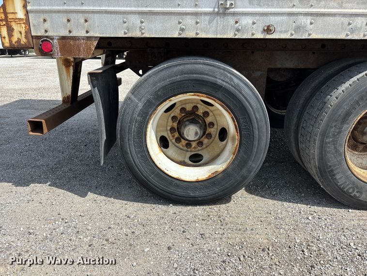 image for item EA4619 2005 Great Dane dry van trailer
