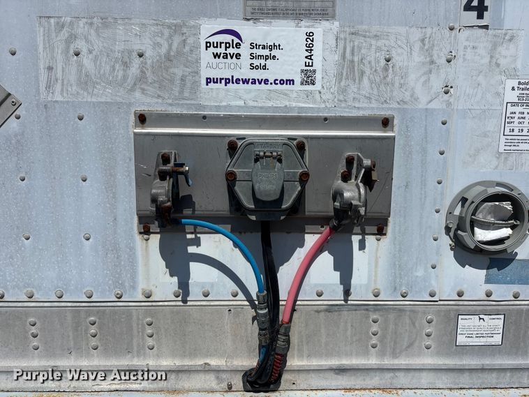image for item EA4626 2000 Great Dane dry van trailer