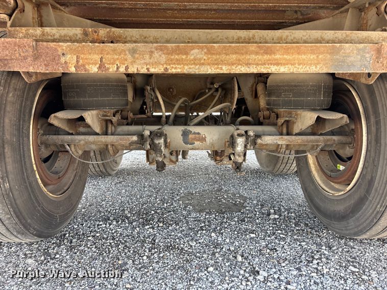 image for item EA4626 2000 Great Dane dry van trailer
