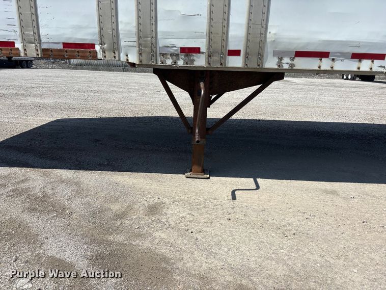 image for item EA4629 1995 Wabash dry van trailer