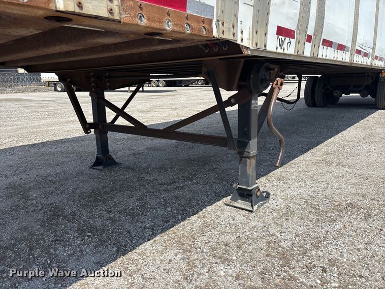 image for item EA4630 1995 Wabash dry van trailer