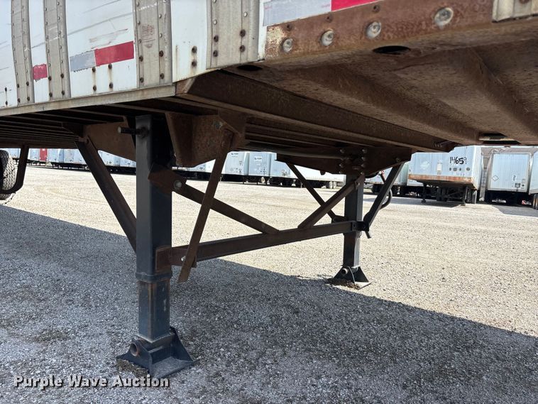 image for item EA4630 1995 Wabash dry van trailer