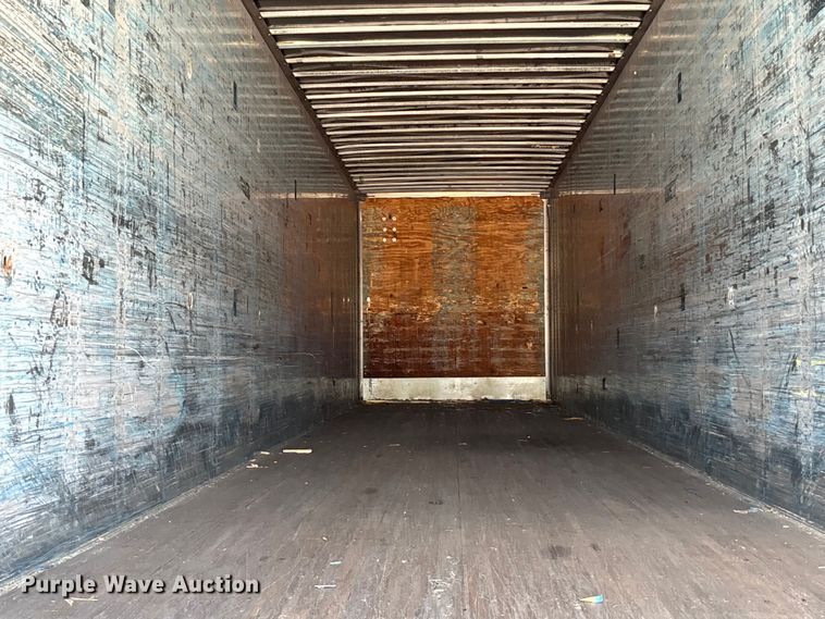 image for item EA4630 1995 Wabash dry van trailer