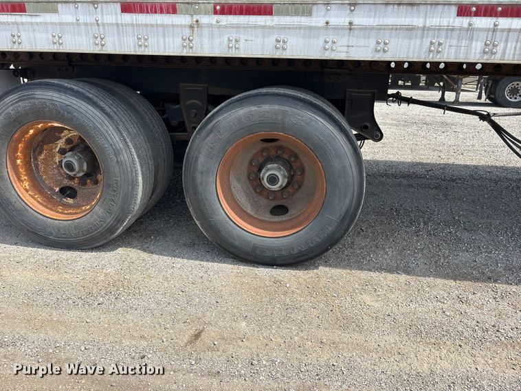 image for item EA4639 2001 Trailmobile dry van trailer