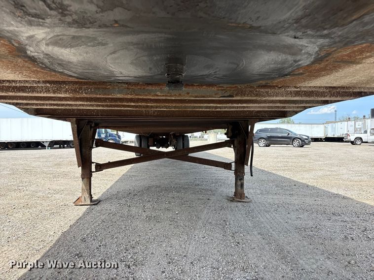 image for item EA4641 2007 Utility VS2DC dry van trailer