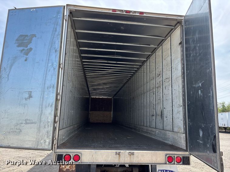 image for item EA4641 2007 Utility VS2DC dry van trailer