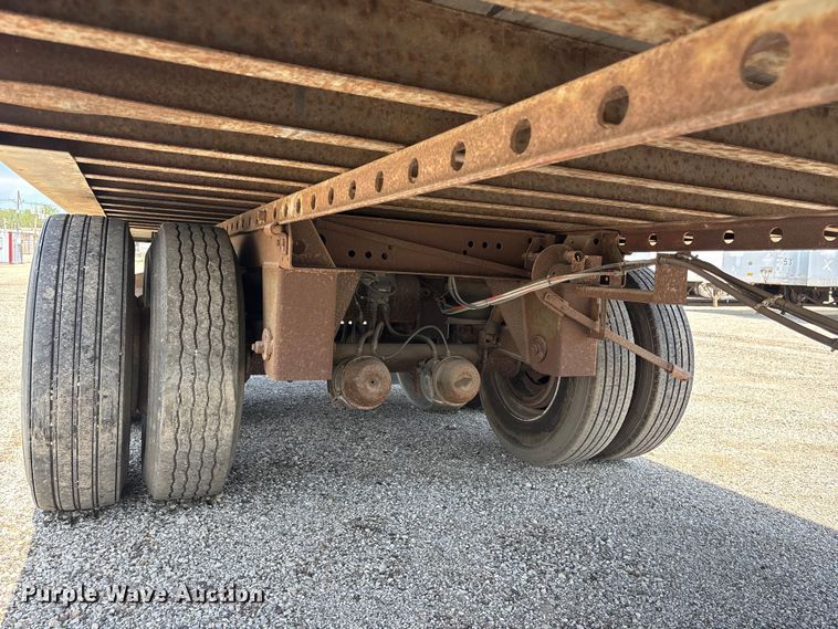image for item EA4642 2000 Lufkin TFV-IPST dry van trailer