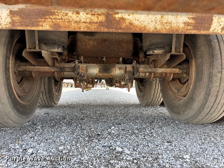 image for item EA4642 2000 Lufkin TFV-IPST dry van trailer