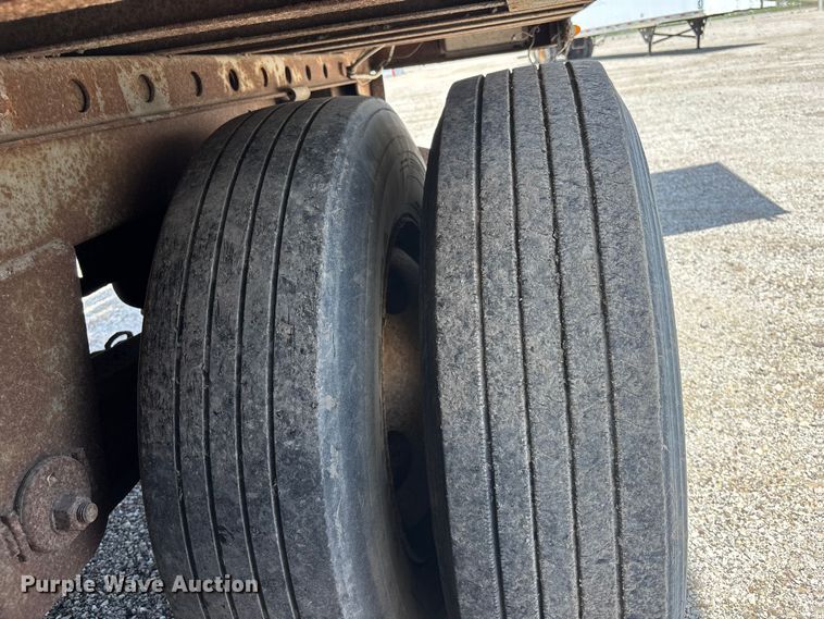 image for item EA4642 2000 Lufkin TFV-IPST dry van trailer
