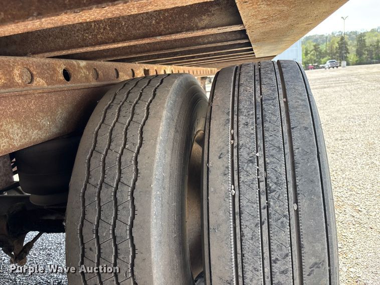 image for item EA4642 2000 Lufkin TFV-IPST dry van trailer