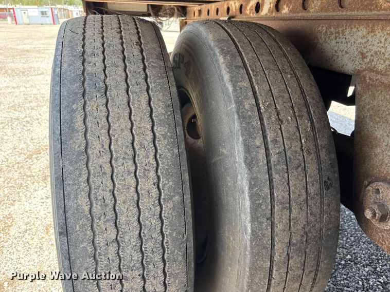 image for item EA4642 2000 Lufkin TFV-IPST dry van trailer