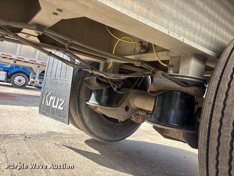image for item EA4729 2018 Kruz RFA2A-DW-AF end dump trailer