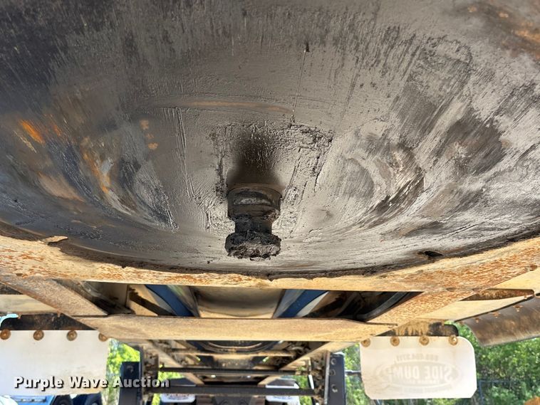 image for item EA4731 2009 Side Dump Industries side dump trailer