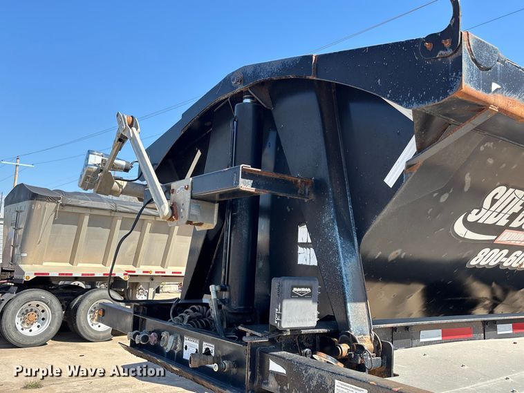 image for item EA4731 2009 Side Dump Industries side dump trailer