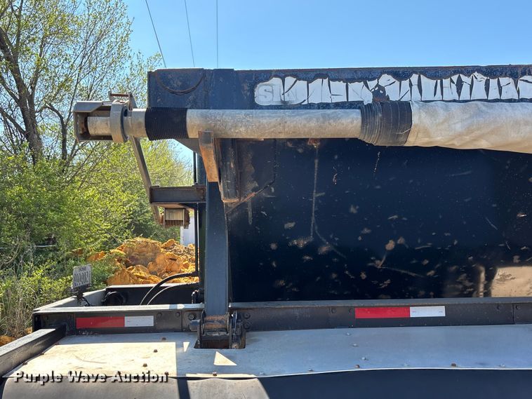 image for item EA4731 2009 Side Dump Industries side dump trailer