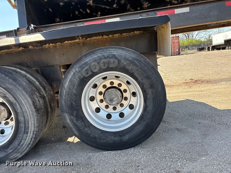 image for item EA4731 2009 Side Dump Industries side dump trailer