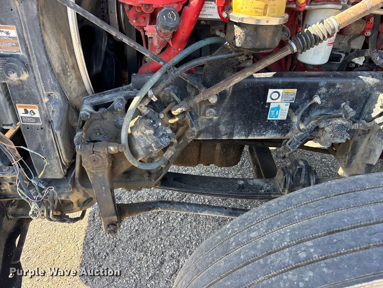 image for item EA4732 2017 Kenworth T8 Series semi truck