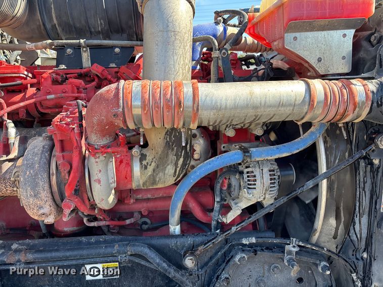 image for item EA4732 2017 Kenworth T8 Series semi truck