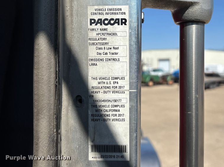 image for item EA4732 2017 Kenworth T8 Series semi truck