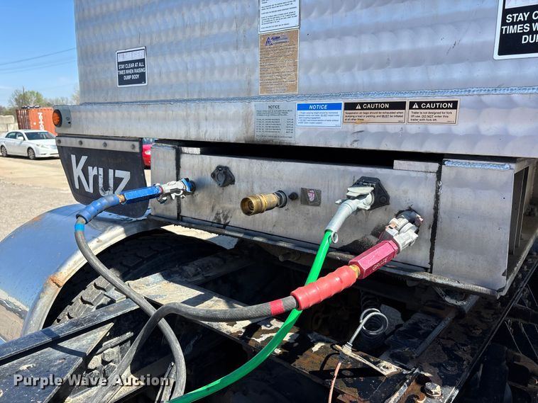 image for item EA4733 2018 Kruz RFA28-DW-AF end dump trailer