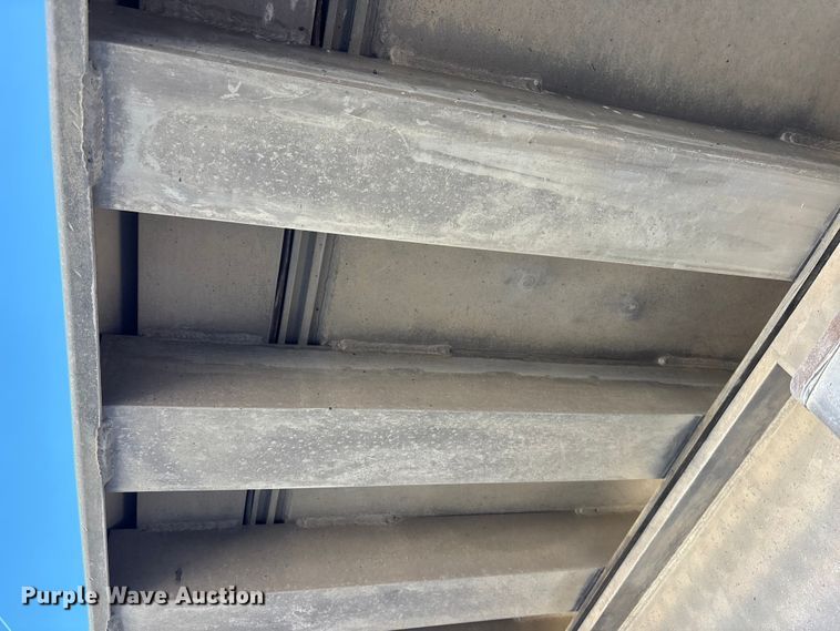 image for item EA4733 2018 Kruz RFA28-DW-AF end dump trailer