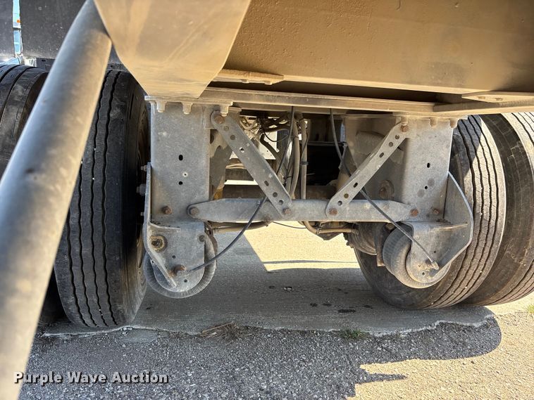 image for item EA4733 2018 Kruz RFA28-DW-AF end dump trailer