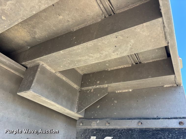 image for item EA4733 2018 Kruz RFA28-DW-AF end dump trailer