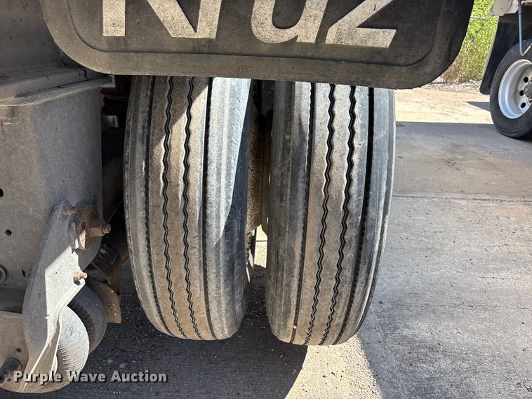 image for item EA4733 2018 Kruz RFA28-DW-AF end dump trailer