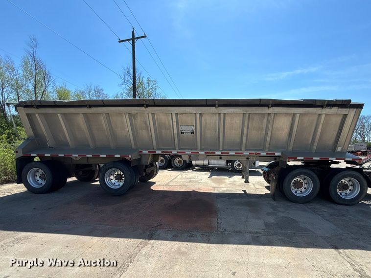 image for item EA4735 1995 Vantage SV-100 end dump trailer