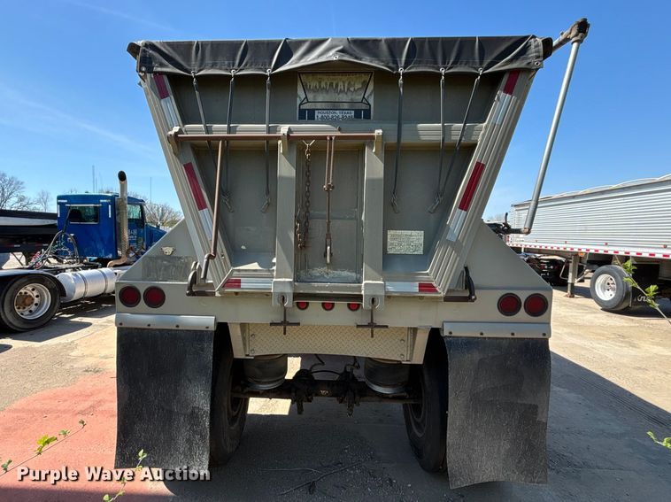 image for item EA4735 1995 Vantage SV-100 end dump trailer