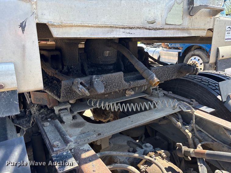 image for item EA4735 1995 Vantage SV-100 end dump trailer