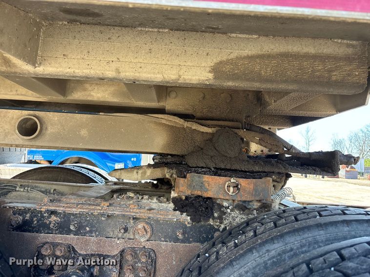 image for item EA4735 1995 Vantage SV-100 end dump trailer