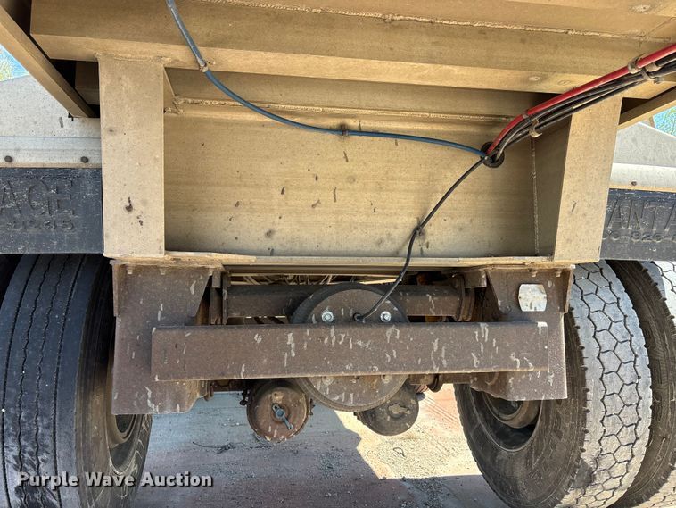 image for item EA4735 1995 Vantage SV-100 end dump trailer