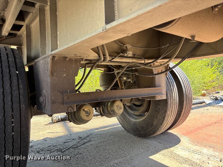 image for item EA4735 1995 Vantage SV-100 end dump trailer