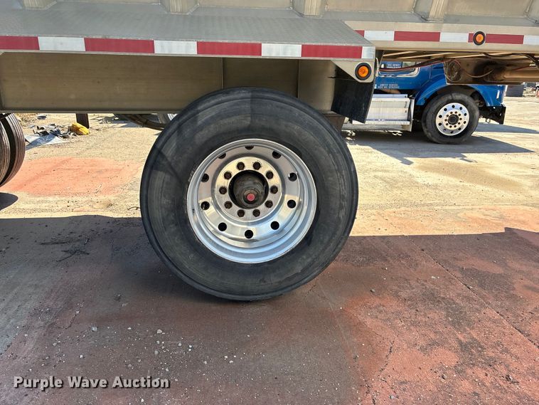 image for item EA4735 1995 Vantage SV-100 end dump trailer